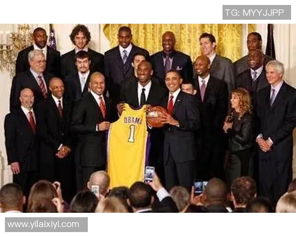 巴西黑人足球明星的传奇人生与场上风采探秘